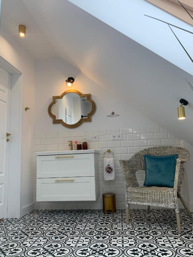 Apartamenty Kamienica Arte 5 Устка Екстер'єр фото